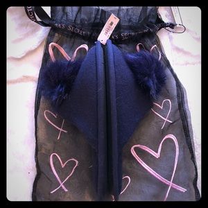 Victoria’s Secret Navy Blue Pom Pom Slippers